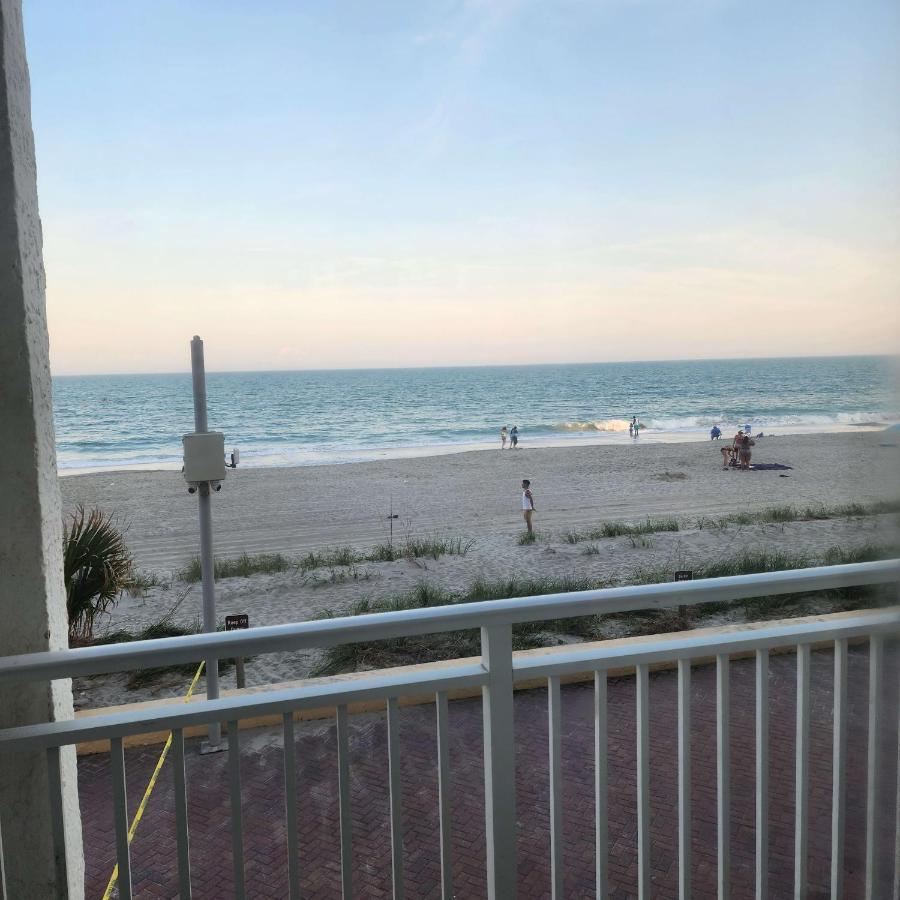 Apartmán Oceanfront Efficiency T209 Myrtle Beach Exteriér fotografie